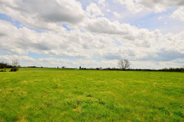 2300 Oregon Road, Salvisa, KY 40372