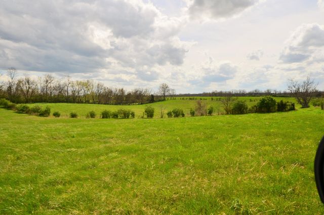 2300 Oregon Road, Salvisa, KY 40372