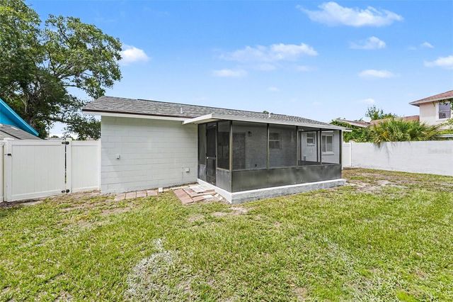 9036 109TH TERRACE, Seminole, FL 33777