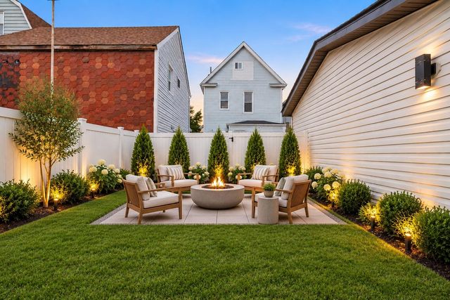 13 EAST 32ND ST, Bayonne, NJ 07002
