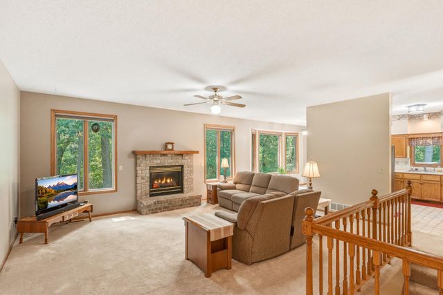 6973 4th Street Circle N, Oakdale, MN 55128