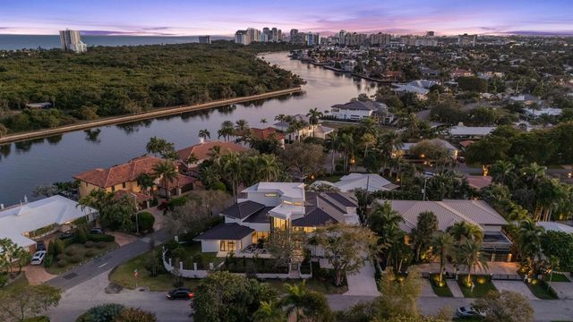 2035 Intracoastal Drive, Fort Lauderdale, FL 33305