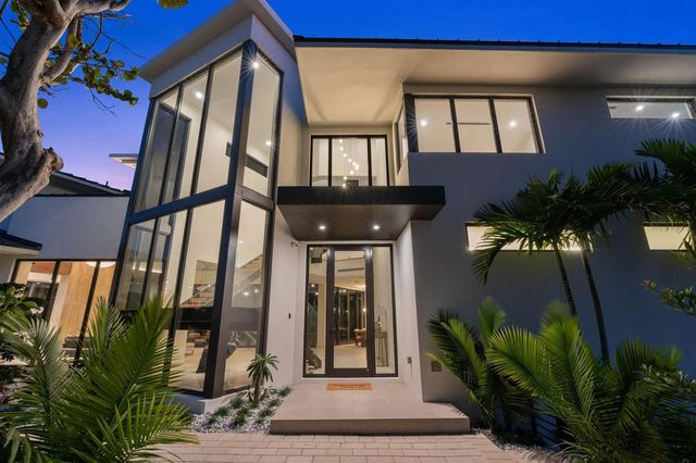 2035 Intracoastal Drive, Fort Lauderdale, FL 33305