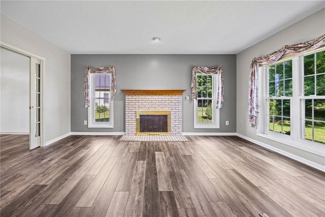 55 Shannon Glen, Perinton, NY 14450