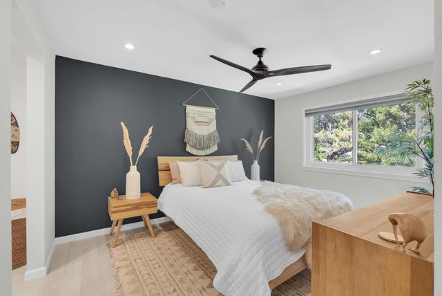 1117 Rainier Avenue, Pacifica, CA 94044