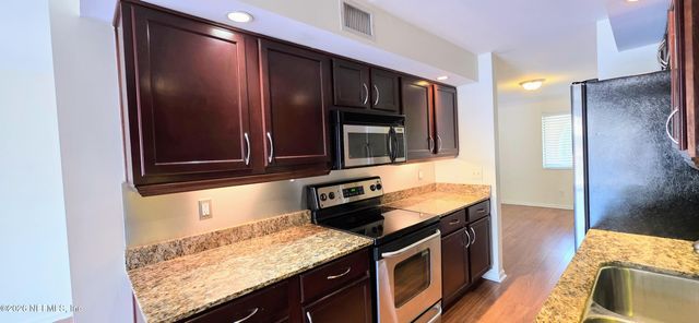 5375 ORTEGA FARMS Boulevard 1008, Jacksonville, FL 32210