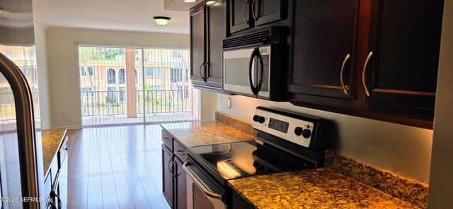 5375 ORTEGA FARMS Boulevard 1008, Jacksonville, FL 32210