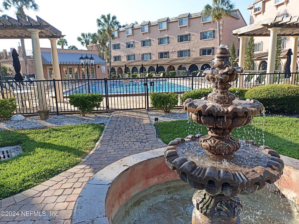 5375 ORTEGA FARMS Boulevard 1008, Jacksonville, FL 32210