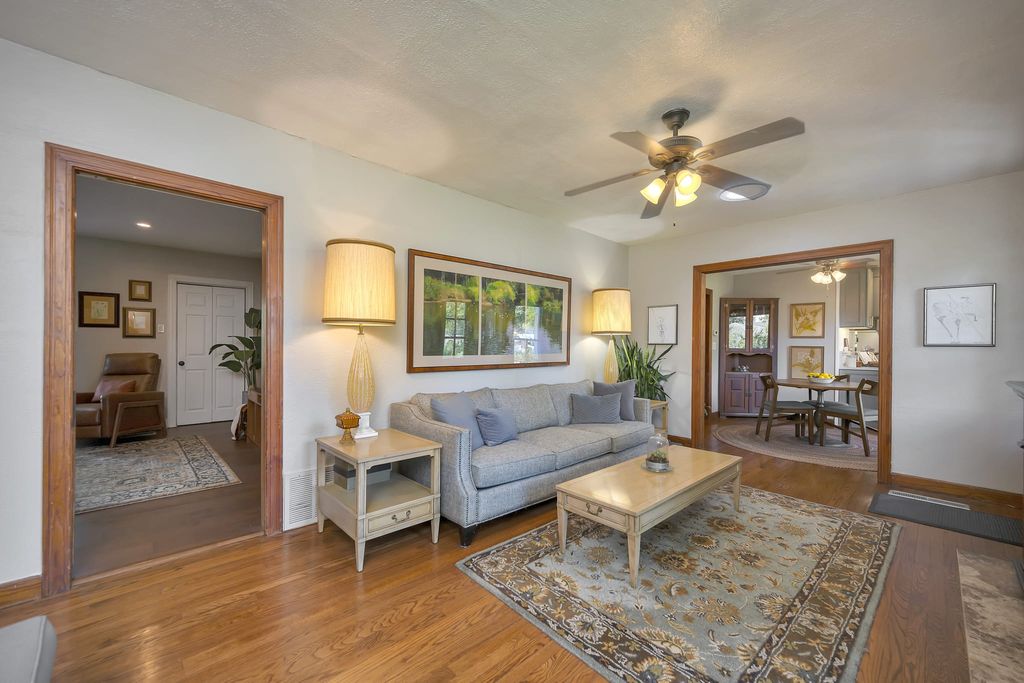 4000 Medford Road, Fort Worth, TX 76103 — photo 4