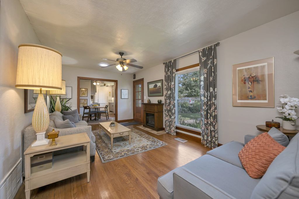 4000 Medford Road, Fort Worth, TX 76103 — photo 5