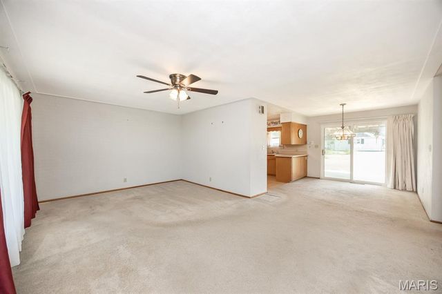 1816 Menard Drive, Belleville, IL 62220
