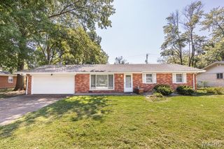 1816 Menard Drive, Belleville, IL 62220