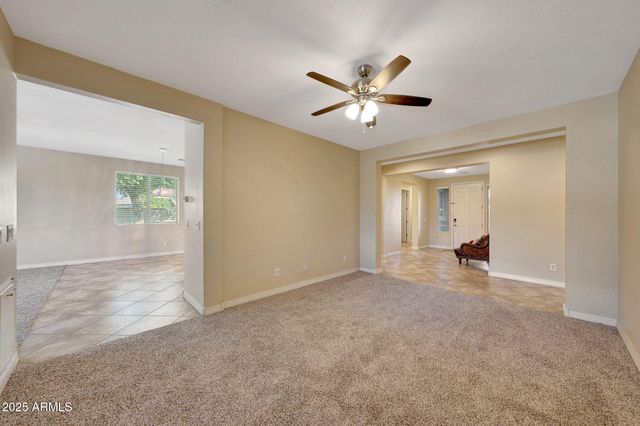 16040 W DESERT FLOWER Drive, Goodyear, AZ 85395