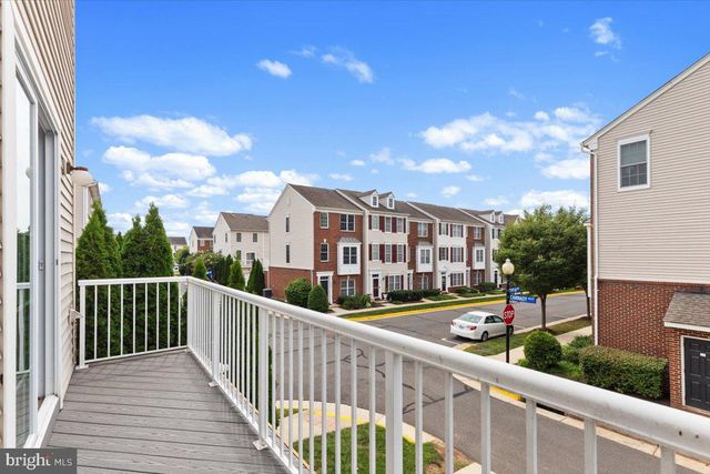 25119 MCBRYDE TER, Chantilly, VA 20152