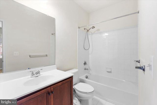 25119 MCBRYDE TER, Chantilly, VA 20152