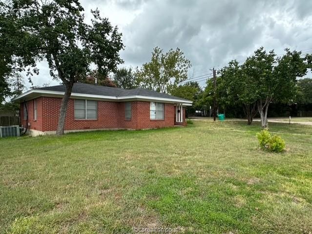 313 Laurel Street, Bryan, TX 77801