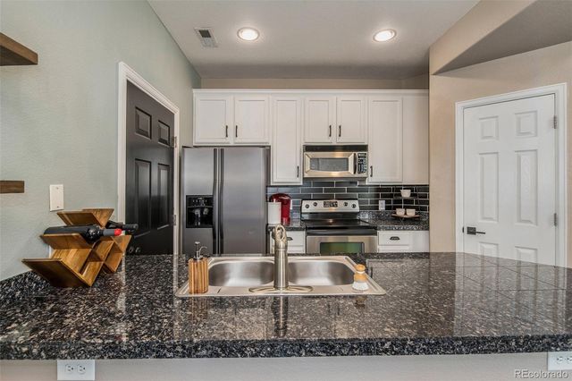 9002 E 24th Place 101, Denver, CO 80238