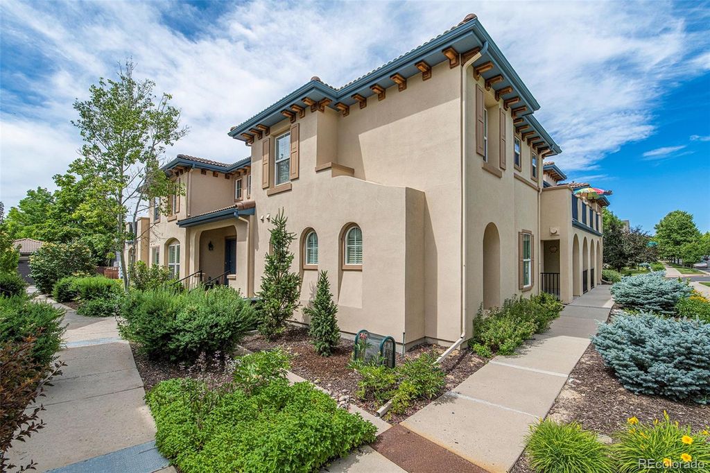 9002 E 24th Place 101, Denver, CO 80238