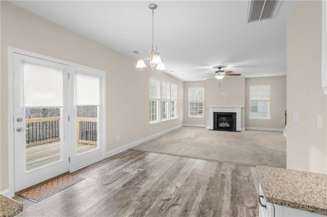 911 Maxine Street, Kernersville, NC 27284