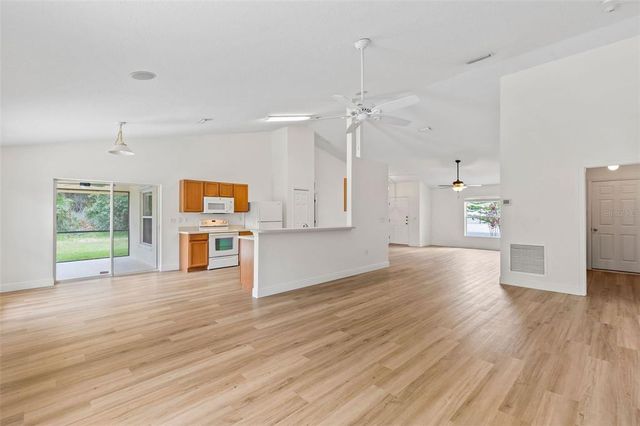 6 CEDARDALE COURT, Palm Coast, FL 32137