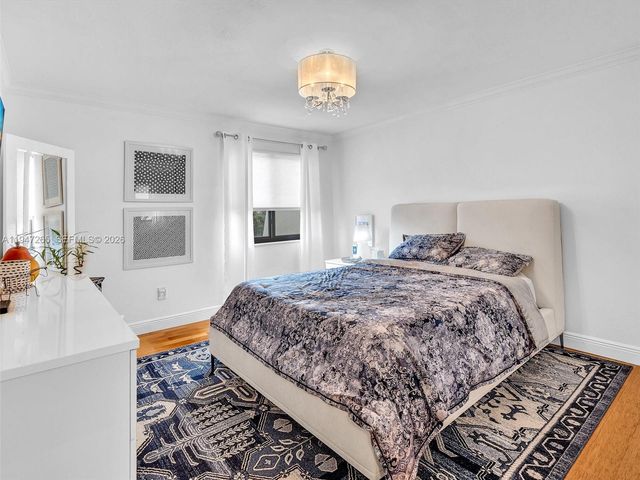 7661 SW 102nd Pl, Miami, FL 33173