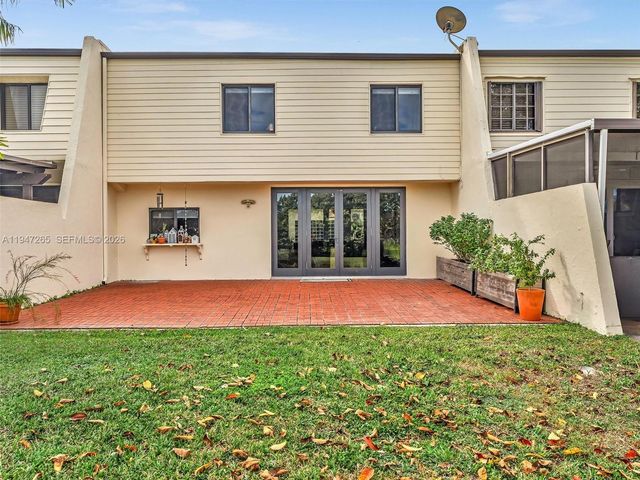 7661 SW 102nd Pl, Miami, FL 33173