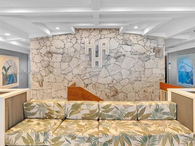 7661 SW 102nd Pl, Miami, FL 33173