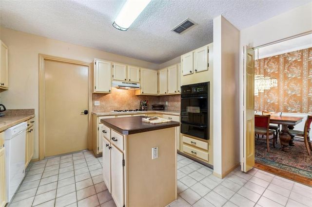 333 STANLEY BELL DRIVE, Mount Dora, FL 32757