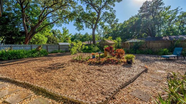 333 STANLEY BELL DRIVE, Mount Dora, FL 32757