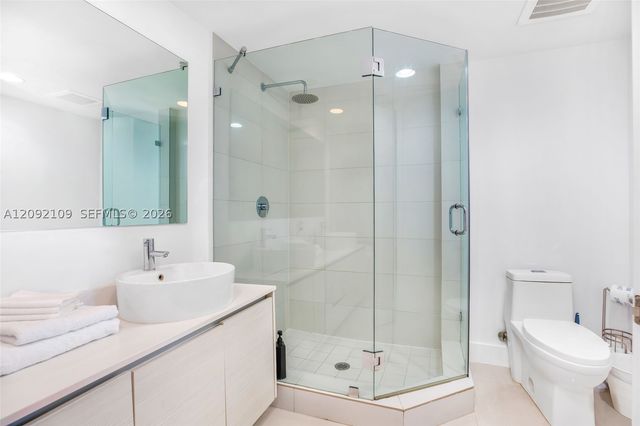 2600 E Hallandale Beach Blvd T2902, Hallandale Beach, FL 33009