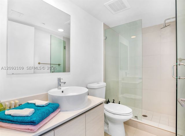 2600 E Hallandale Beach Blvd T2902, Hallandale Beach, FL 33009