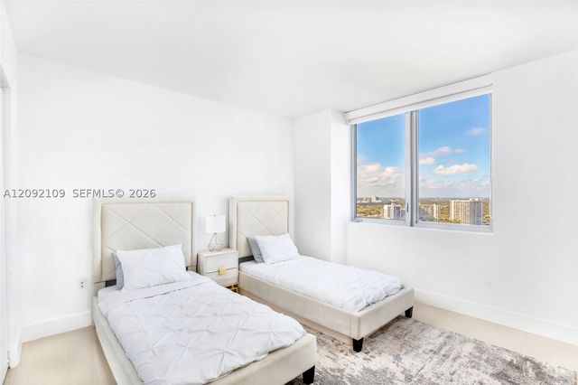 2600 E Hallandale Beach Blvd T2902, Hallandale Beach, FL 33009