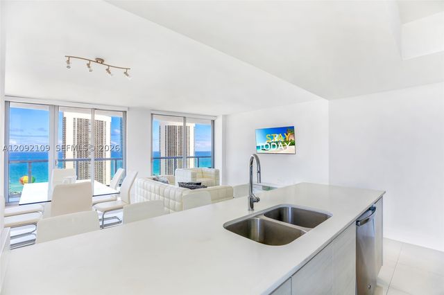 2600 E Hallandale Beach Blvd T2902, Hallandale Beach, FL 33009