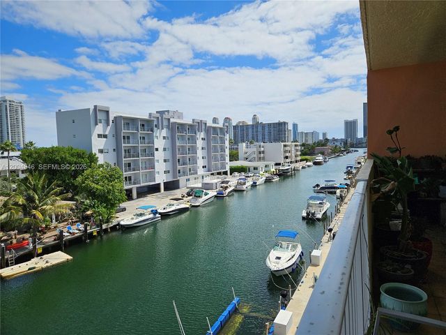 3545 NE 167th St 404, North Miami Beach, FL 33160