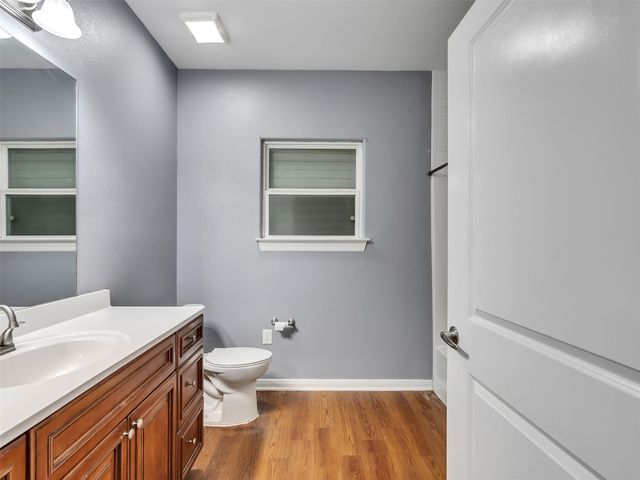 110 N Texas Street, Texas City, TX 77591
