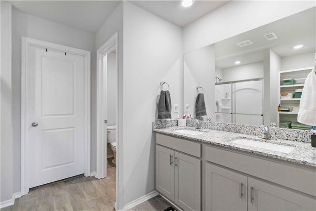 613 S Smith Avenue, Gentry, AR 72734