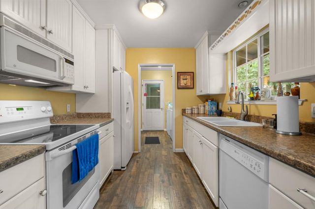 5861 Lupin Lane, Pollock Pines, CA 95726