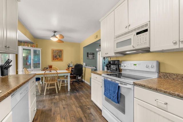 5861 Lupin Lane, Pollock Pines, CA 95726