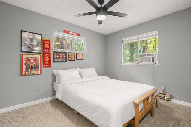 5861 Lupin Lane, Pollock Pines, CA 95726