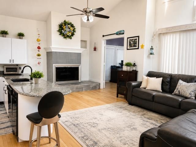 107 Shore Drive, Salem, NH 03079