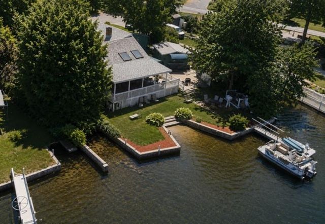 107 Shore Drive, Salem, NH 03079