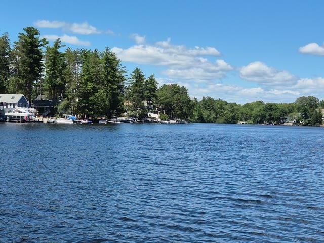 107 Shore Drive, Salem, NH 03079