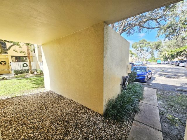 2831 SW 87th Ave 704, Davie, FL 33328