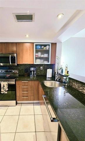 2831 SW 87th Ave 704, Davie, FL 33328