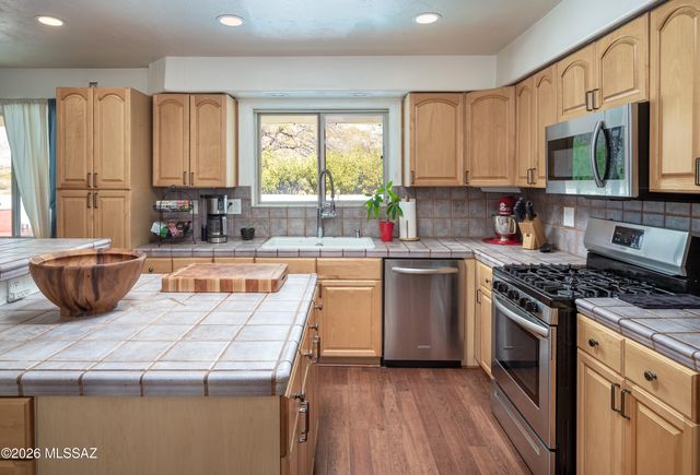 4559 N Paseo Bocoancos, Tucson, AZ 85750