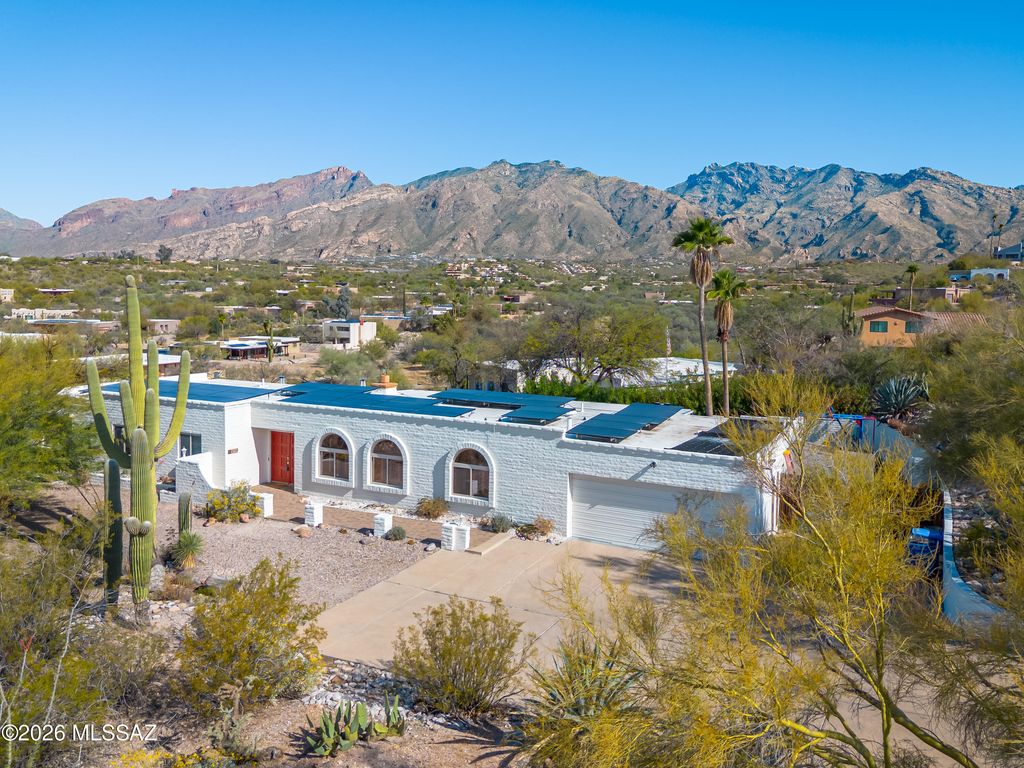 4559 N Paseo Bocoancos, Tucson, AZ 85750