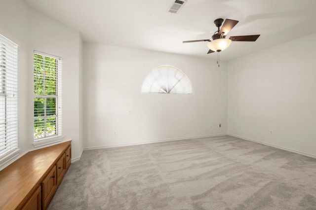 21 Panorama Drive, Conroe, TX 77304