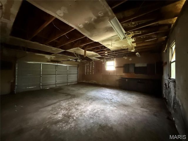 4105 Faredale Lane, St Charles, MO 63304