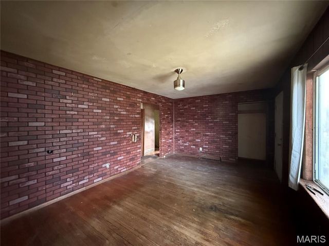 4105 Faredale Lane, St Charles, MO 63304