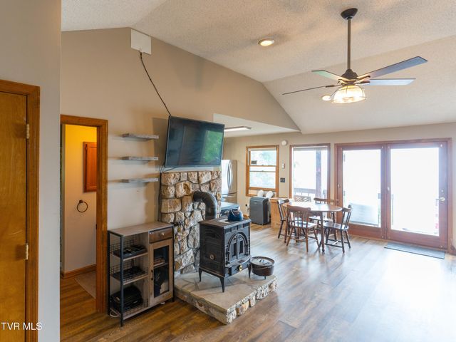 220 Roanwood Road, Roan Mountain, TN 37687